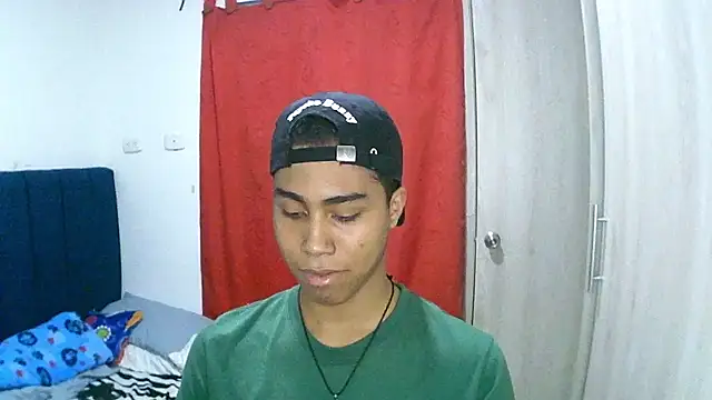 sexy diamante  online show from 01-10-26, 11:31