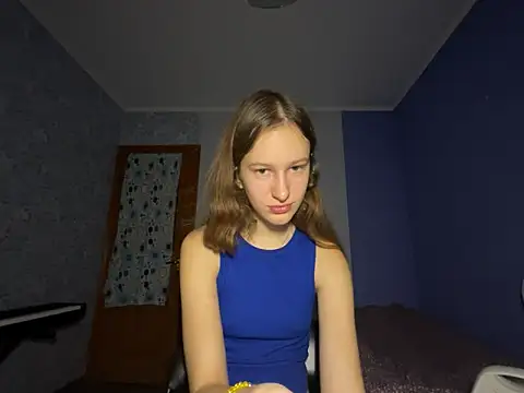 Snapshot of Eva_Angel3 chatting on 12-19-24, 03:30 Eva Angel3 online show from 12-19-24, 03:30