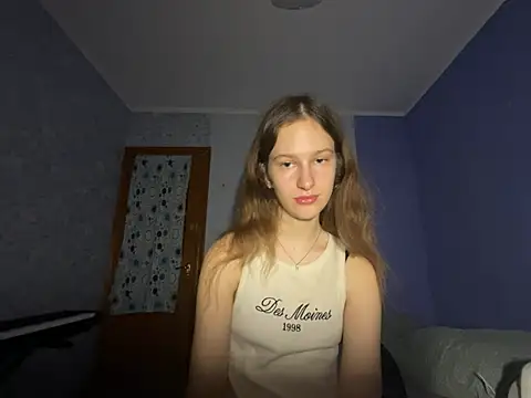 Snapshot of Eva_Angel3 chatting on 01-27-25, 06:31 Eva Angel3 online show from 01-27-25, 06:31