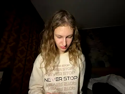 Snapshot of Eva_Angel3 chatting on 10-07-25, 06:16 Eva Angel3 online show from 10-07-25, 06:16