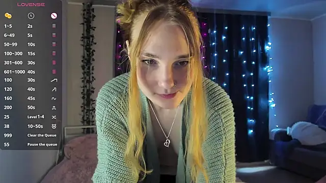 ReddHotPipper online show from 02-04-25, 04:05