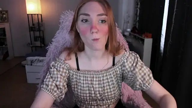 ReddHotPipper online show from 03-09-26, 03:43