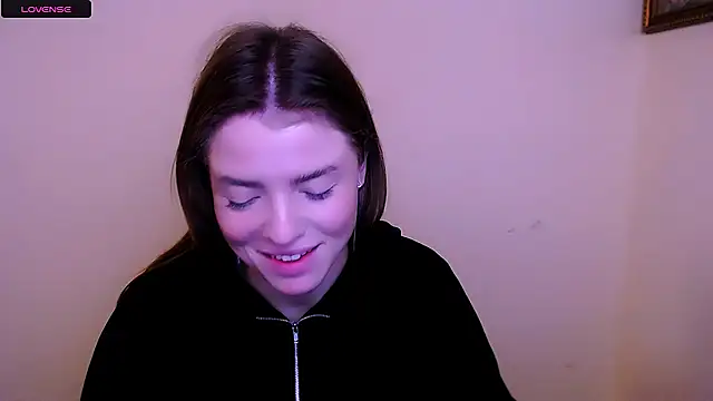 MissOliviaa  online show from 01-30-25, 12:37