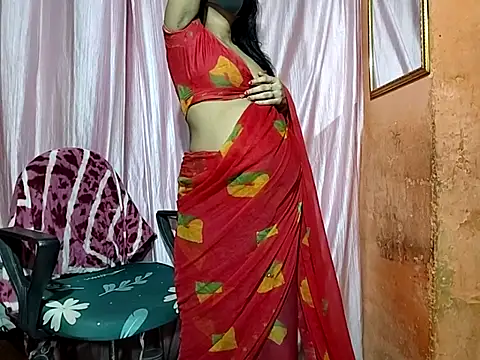 poojaxxx65 online show from 09-22-25, 10:56