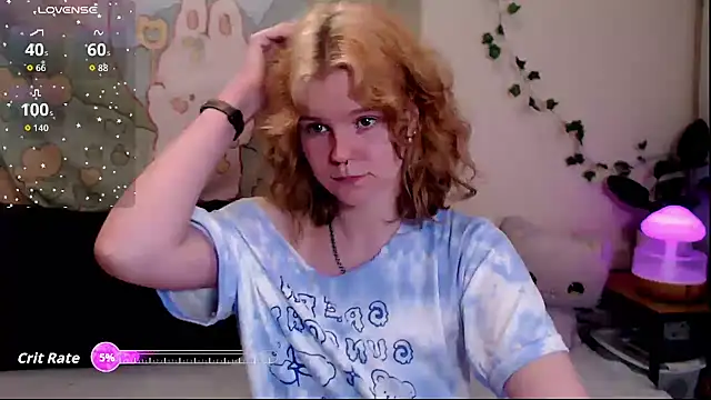 Moona xx online show from 04-14-26, 09:43