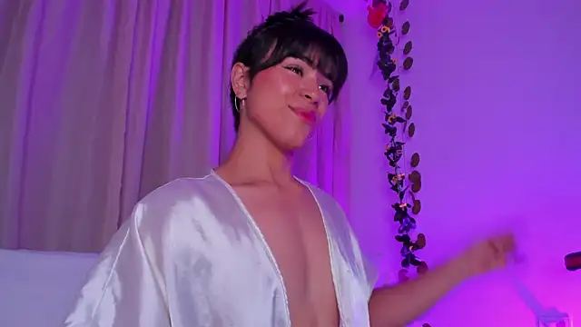 Little michell online show from 10-07-25, 02:09