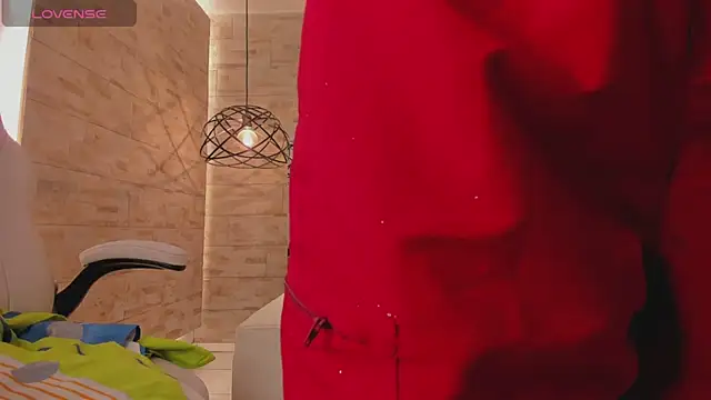 dorothy vegga online show from 03-15-25, 02:56