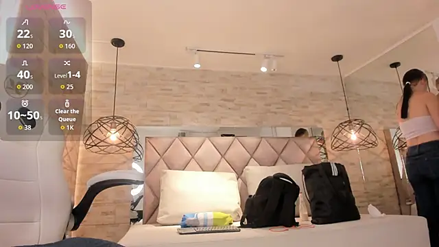 dorothy vegga online show from 09-27-25, 03:44