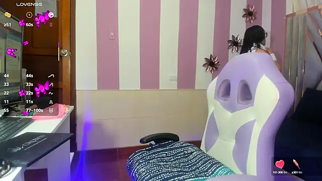 Snapshot of maria_paulac chatting on 02-19-25, 04:34 maria paulac online show from 02-19-25, 04:34