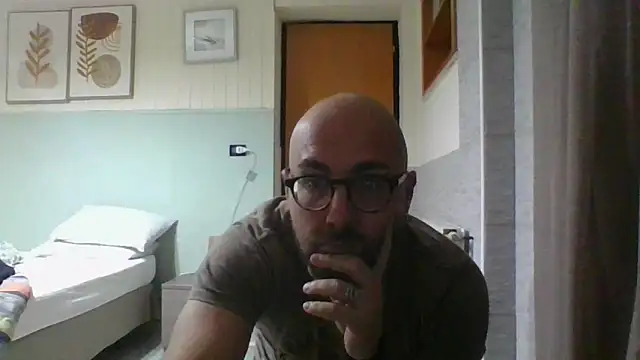 darione 90 online show from 02-19-25, 04:55