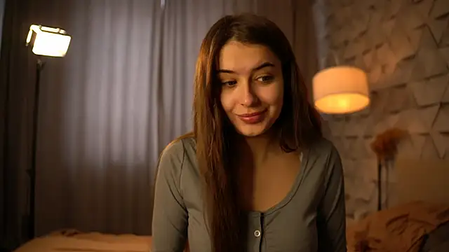 elisa moon online show from 02-15-26, 09:19