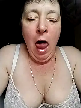 Snapshot of Lemon434 chatting on 10-22-25, 05:02 Lemon434 online show from 10-22-25, 05:02