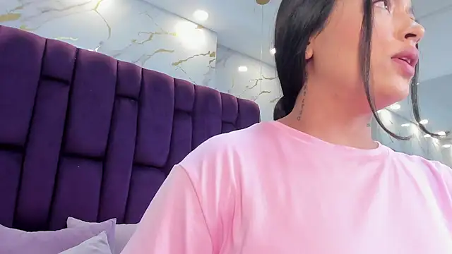 emma carterr1 online show from 04-14-26, 05:08