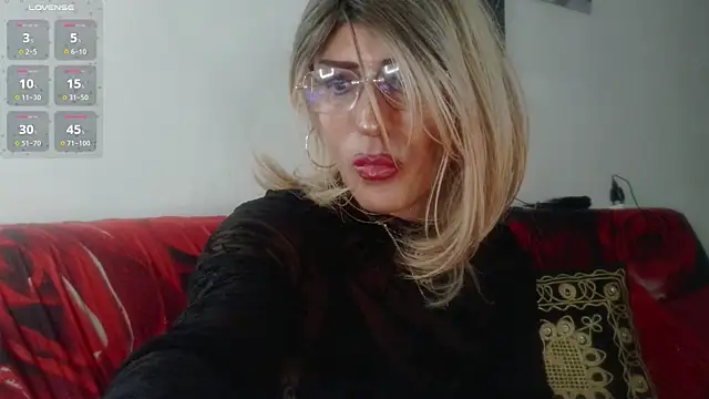 Snapshot of Jbisex chatting on 07-18-26, 01:21 Jbisex online show from 07-18-26, 01:21