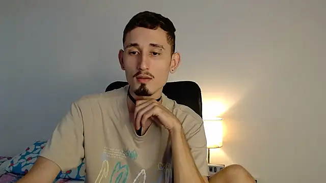 enzo 0814 online show from 03-05-25, 02:34