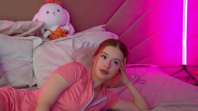 MilanaBalmain online show from 03-03-25, 02:59