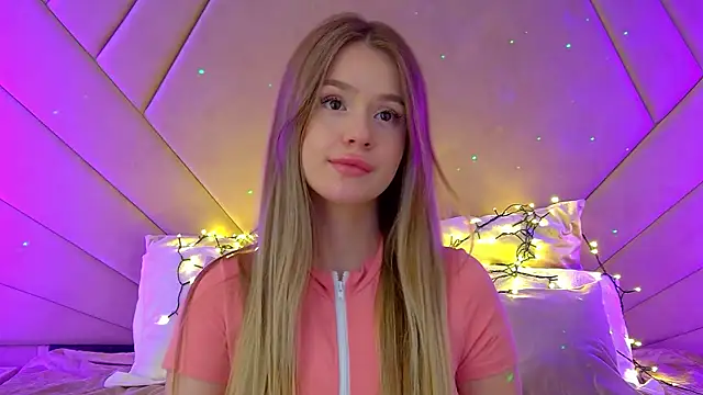 MilanaBalmain online show from 03-10-25, 12:15