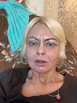 Gardener of Illusions online show from 02-02-25, 08:24