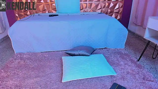 keendaall online show from 12-31-24, 02:25