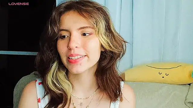 cherrybom969 online show from 02-02-25, 12:40