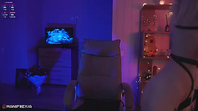 ManiFreyja online show from 02-02-25, 01:55