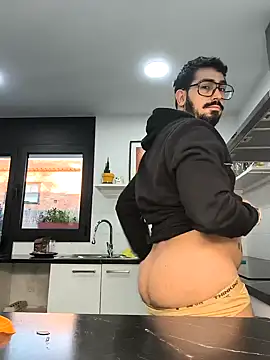 cricrimsBarcelona online show from 12-17-24, 07:40