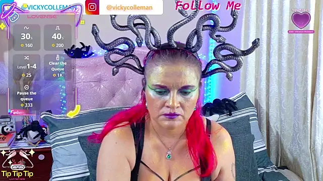 Snapshot of VickyColleman chatting on 11-01-25, 01:40 VickyColleman online show from 11-01-25, 01:40