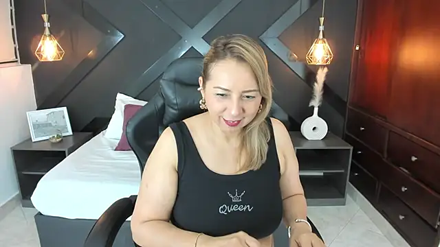 Snapshot of andre_soto_ chatting on 02-20-25, 02:29 andre soto online show from 02-20-25, 02:29