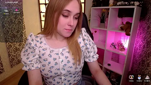 LianaBright online show from 01-25-25, 01:54