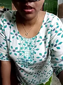 EeshaBhabi online show from 04-08-26, 01:55