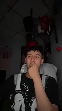 Snapshot of Stiven_017 chatting on 02-13-26, 01:12 Stiven 017 online show from 02-13-26, 01:12