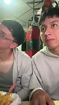 Snapshot of Stiven_017 chatting on 02-21-26, 02:23 Stiven 017 online show from 02-21-26, 02:23