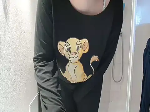 Lauzo21 online show from 03-21-26, 08:52