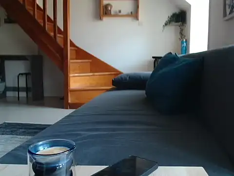 Lauzo21 online show from 04-11-26, 07:56