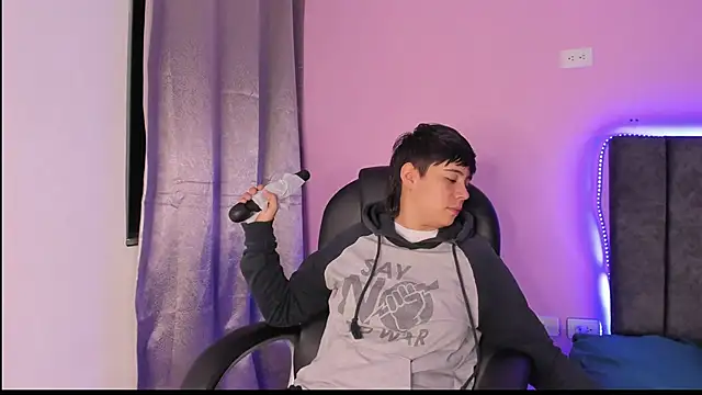 AbbySmiitth  online show from 02-01-25, 12:26