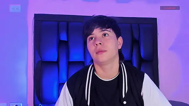 AbbySmiitth  online show from 03-11-25, 12:17