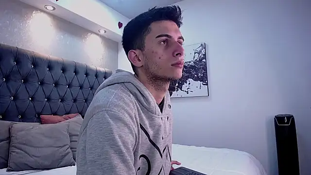 MrWilliseo online show from 03-05-25, 07:38