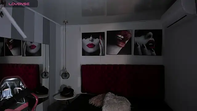 Snapshot of KENDER21_ chatting on 02-02-25, 12:46 KENDER21 online show from 02-02-25, 12:46