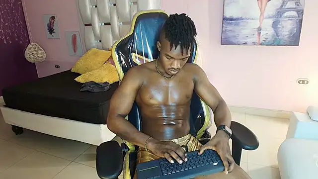 Snapshot of KENDER21_ chatting on 03-22-25, 07:36 KENDER21 online show from 03-22-25, 07:36