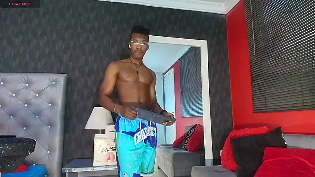 Snapshot of KENDER21_ chatting on 09-28-25, 08:03 KENDER21 online show from 09-28-25, 08:03