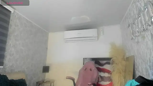 Snapshot of KENDER21_ chatting on 11-27-25, 08:00 KENDER21 online show from 11-27-25, 08:00