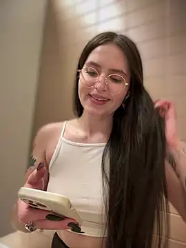 meow girl online show from 01-25-25, 02:14