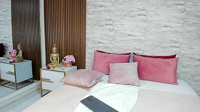 MadisonHunter2024 online show from 01-30-25, 10:30