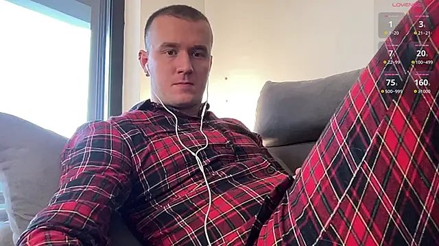 cute mark online show from 01-20-25, 09:13