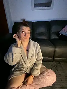 Stoner BarbieXX online show from 09-22-25, 10:23