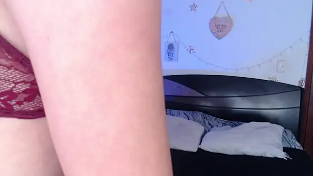 anhiahoney02 online show from 02-07-25, 01:43