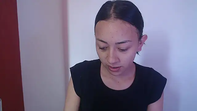 Snapshot of Little_aphrodite chatting on 09-08-25, 03:55 Little aphrodite online show from 09-08-25, 03:55