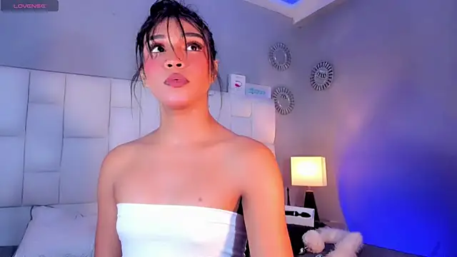 ValentinaMarinn online show from 12-30-24, 10:01