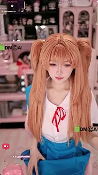 Snapshot of buluuuuuu chatting on 11-18-25, 12:09 buluuuuuu online show from 11-18-25, 12:09