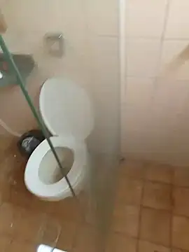 moder066 online show from 12-10-24, 07:54